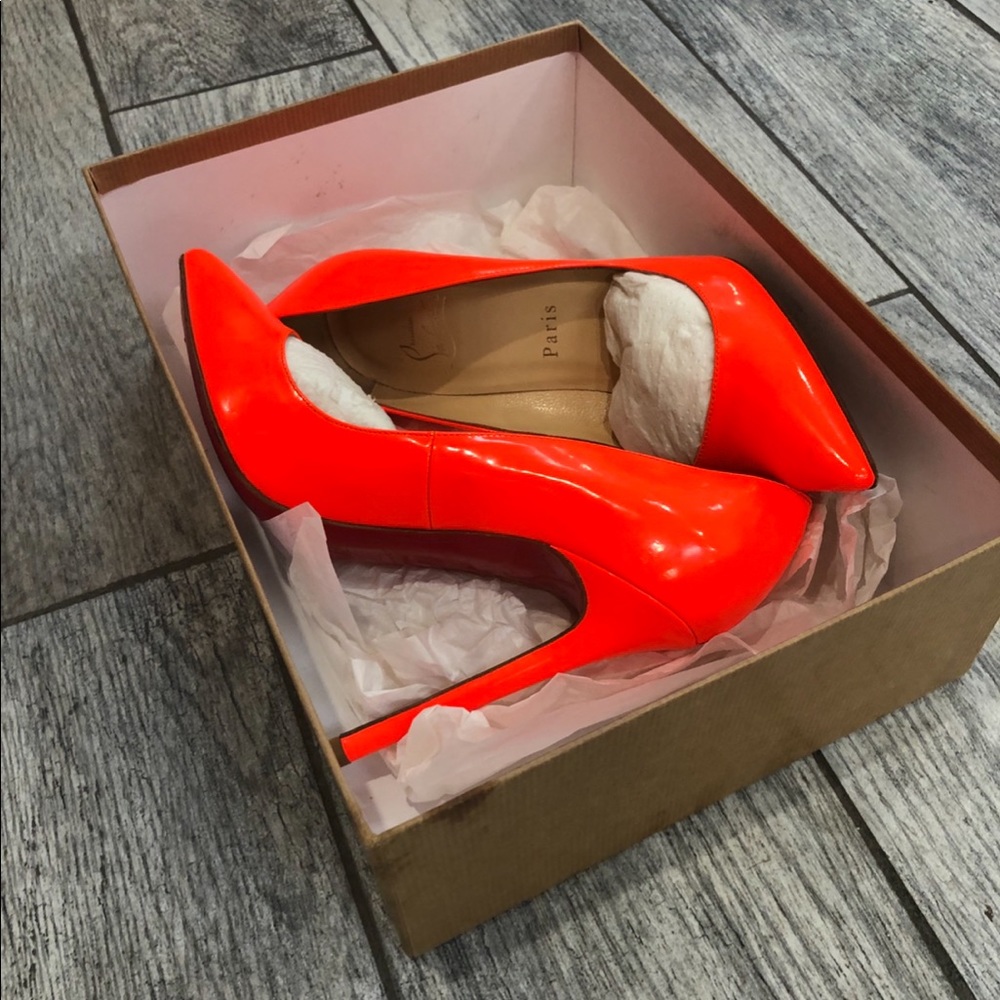 Christian Louboutin Pigalle - Picture 2 of 7